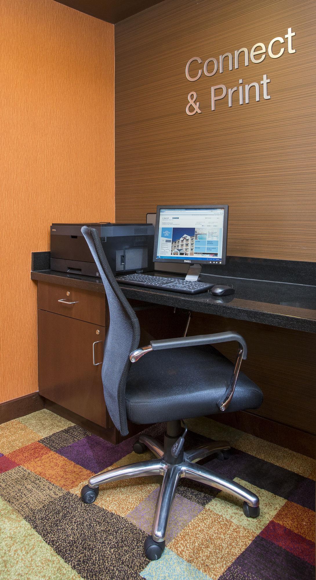 Fairfield Inn & Suites By Marriott Бренсон Екстер'єр фото