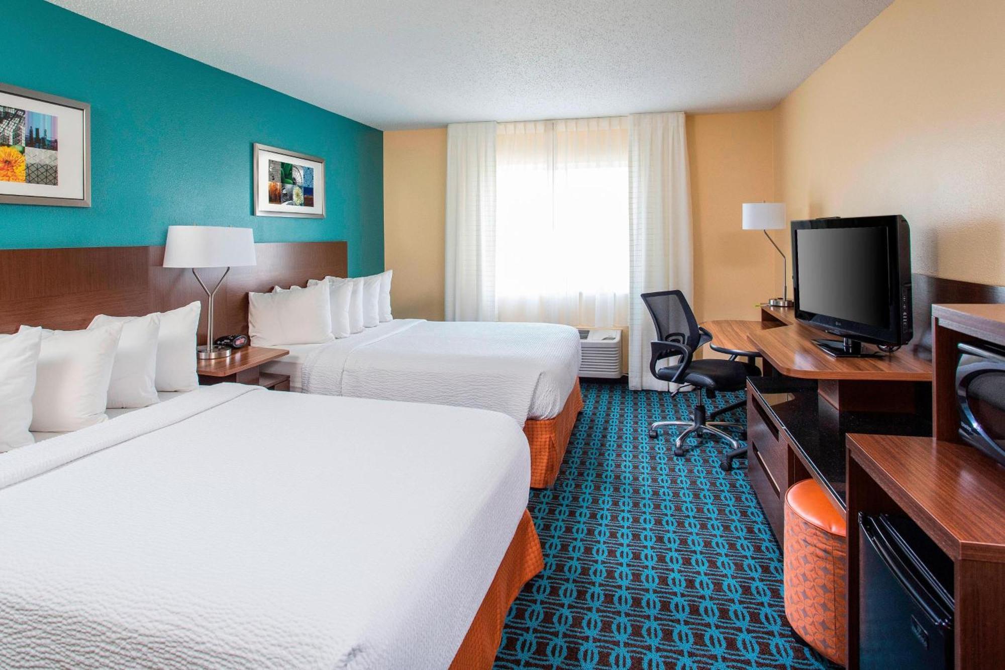 Fairfield Inn & Suites By Marriott Бренсон Екстер'єр фото