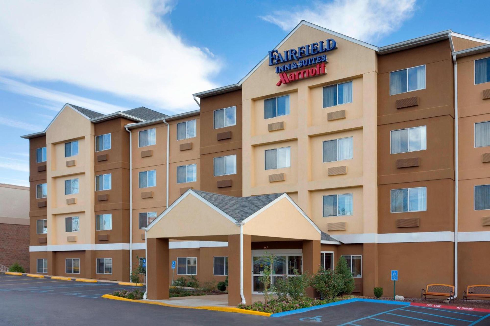 Fairfield Inn & Suites By Marriott Бренсон Екстер'єр фото