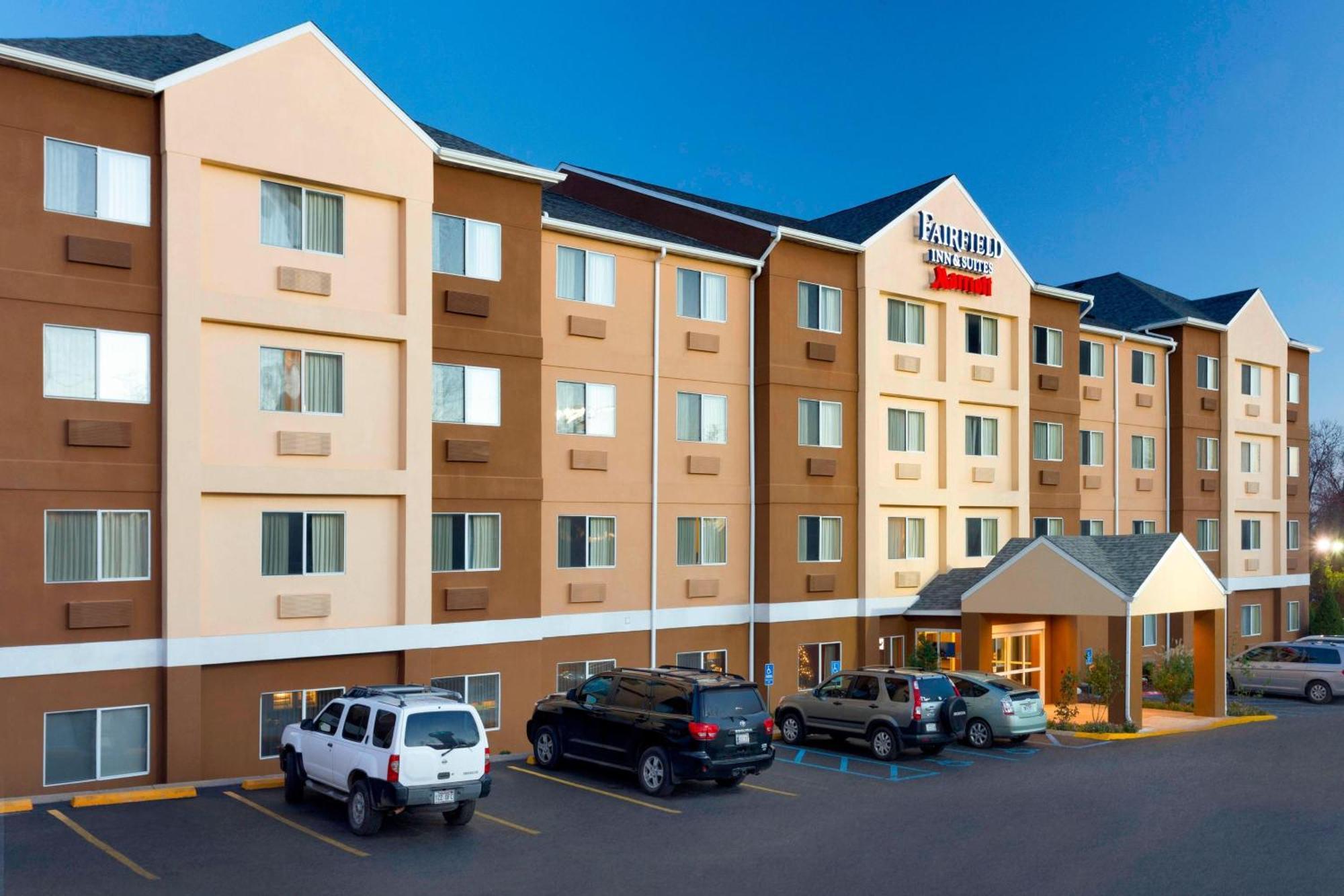 Fairfield Inn & Suites By Marriott Бренсон Екстер'єр фото