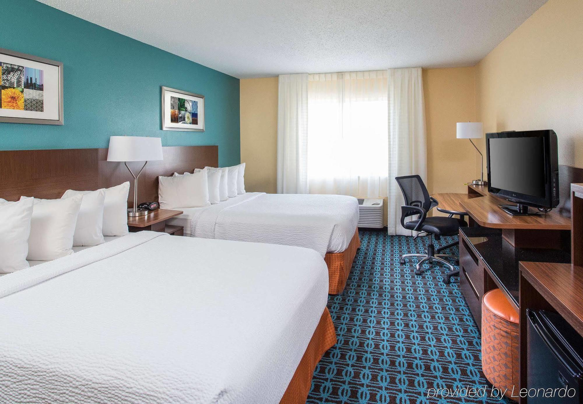 Fairfield Inn & Suites By Marriott Бренсон Екстер'єр фото
